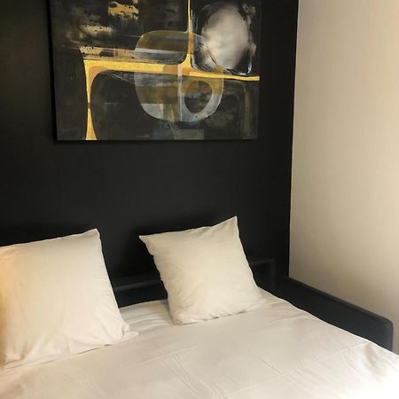Une Chambre A Neuilly Guest House Экстерьер фото