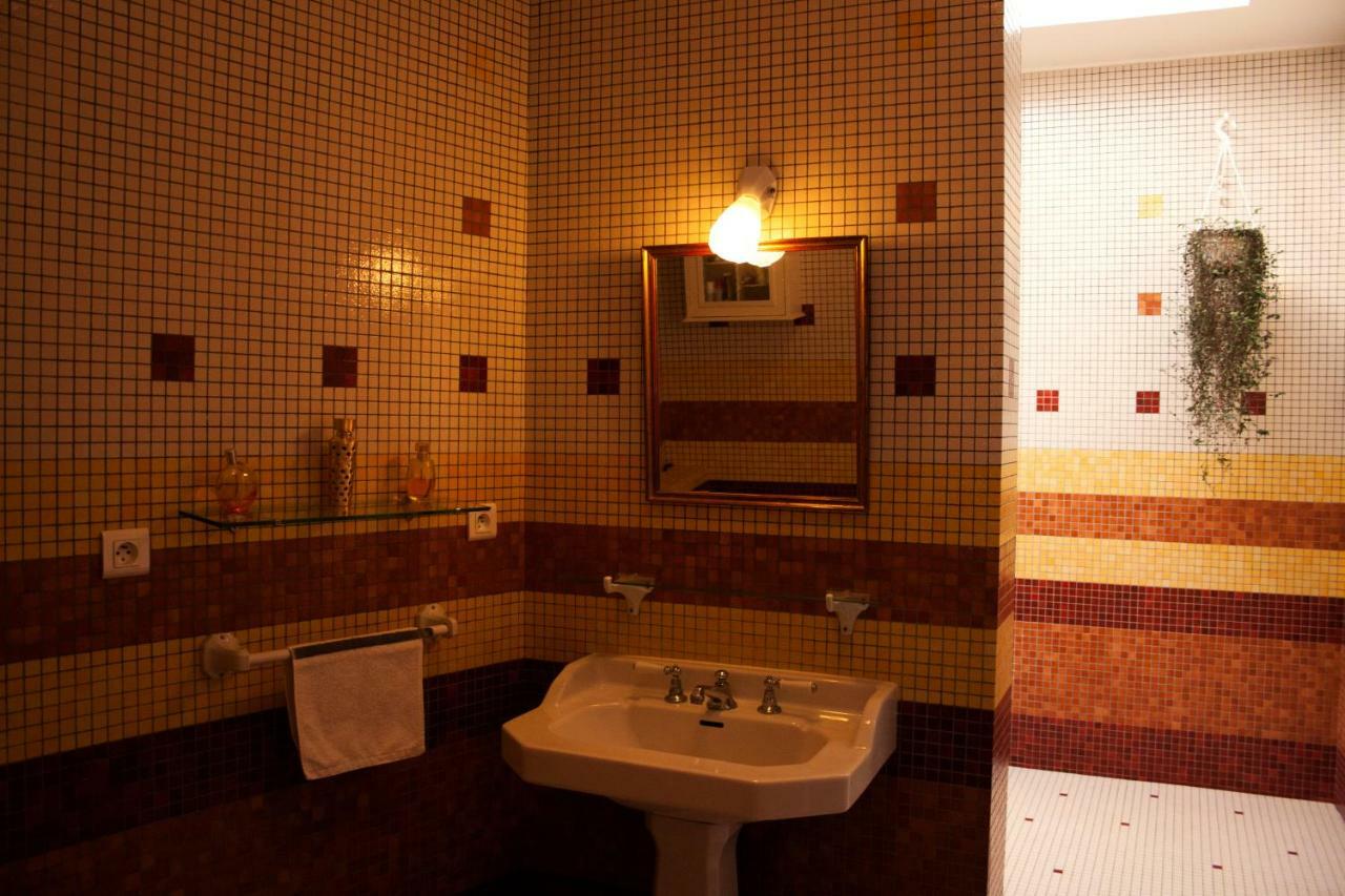 Une Chambre A Neuilly Guest House Экстерьер фото