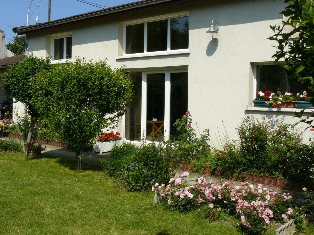 Une Chambre A Neuilly Guest House Экстерьер фото