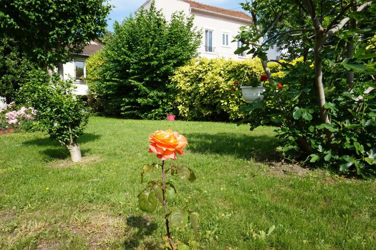 Une Chambre A Neuilly Guest House Экстерьер фото